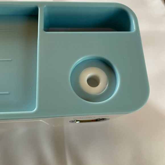 NIB! Four Cup Toothbrush Rack in Blue and White! - Picture 11 of 16